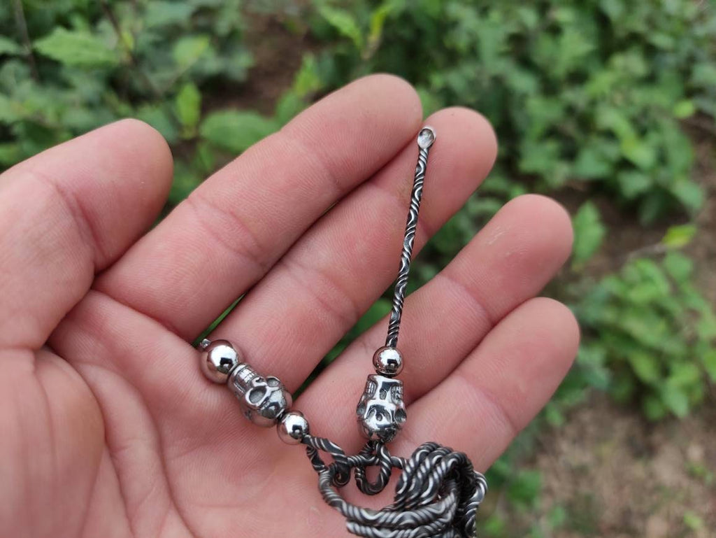 Damascus Steel Skull | Heavy-Duty Tactical Men's Keychain