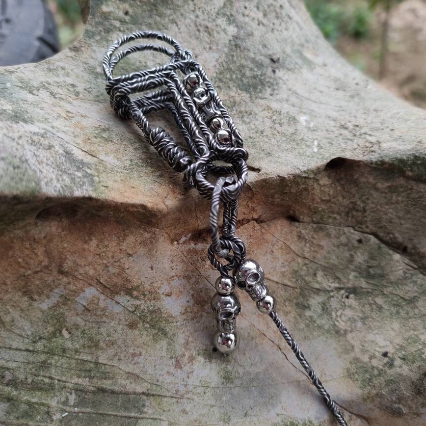 Damascus Steel Skull | Heavy-Duty Tactical Men's Keychain