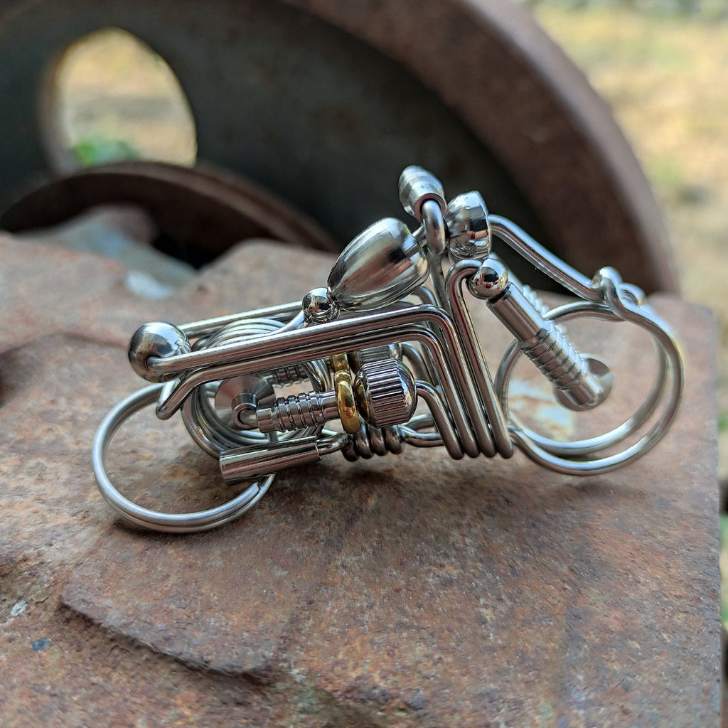 Vintage Wire Art | Handcrafted Motorcycle Keyring