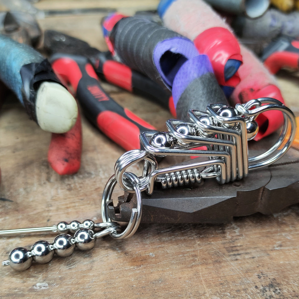 Minimalist Executive | Handcrafted Wire Carabiner Keychain