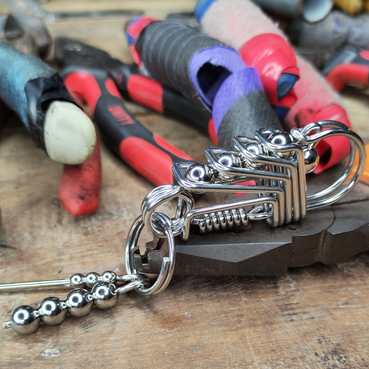 Minimalist Executive | Handcrafted Wire Carabiner Keychain