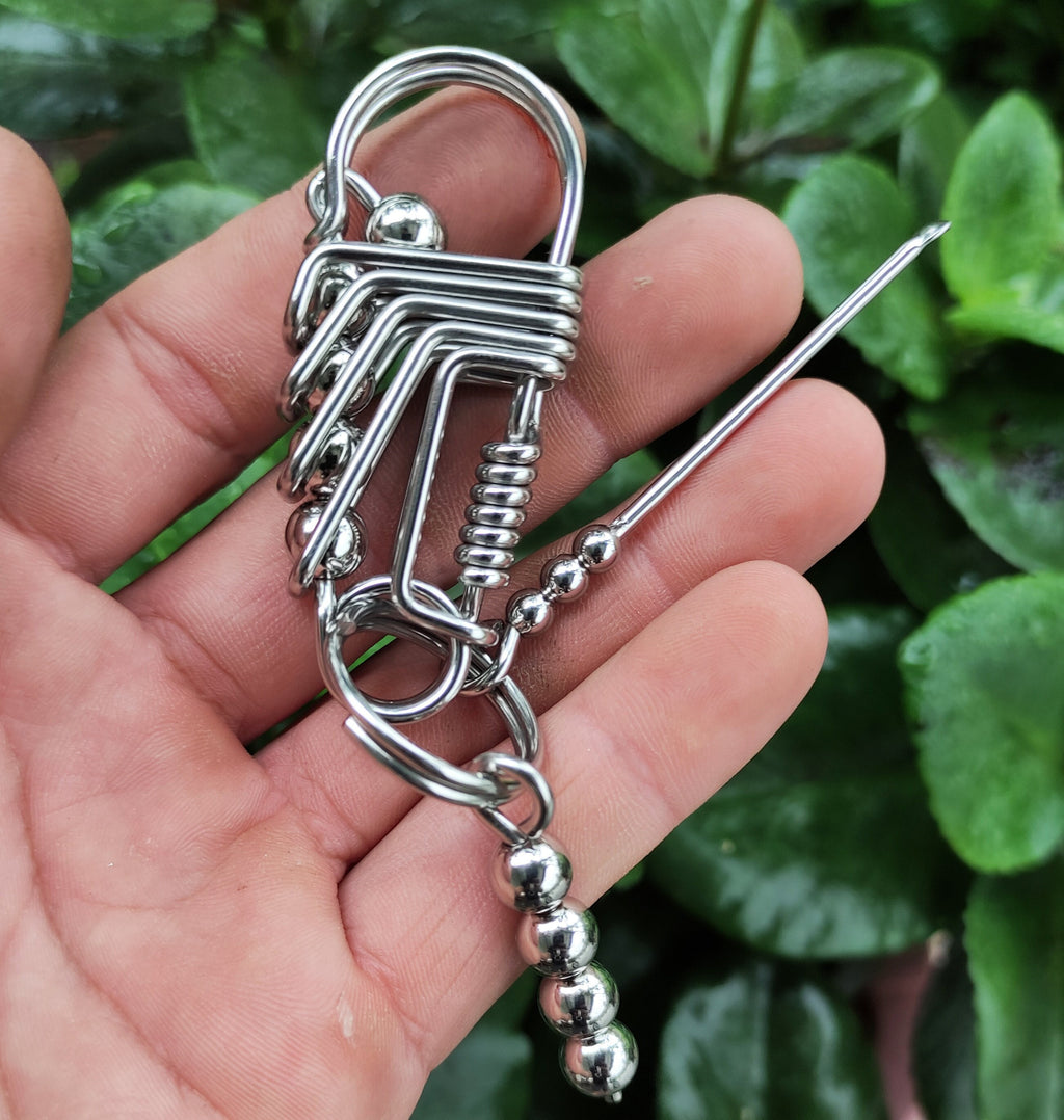 Minimalist Executive | Handcrafted Wire Carabiner Keychain